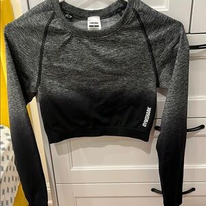 Gymshark Women's Black and Gray Crop Top